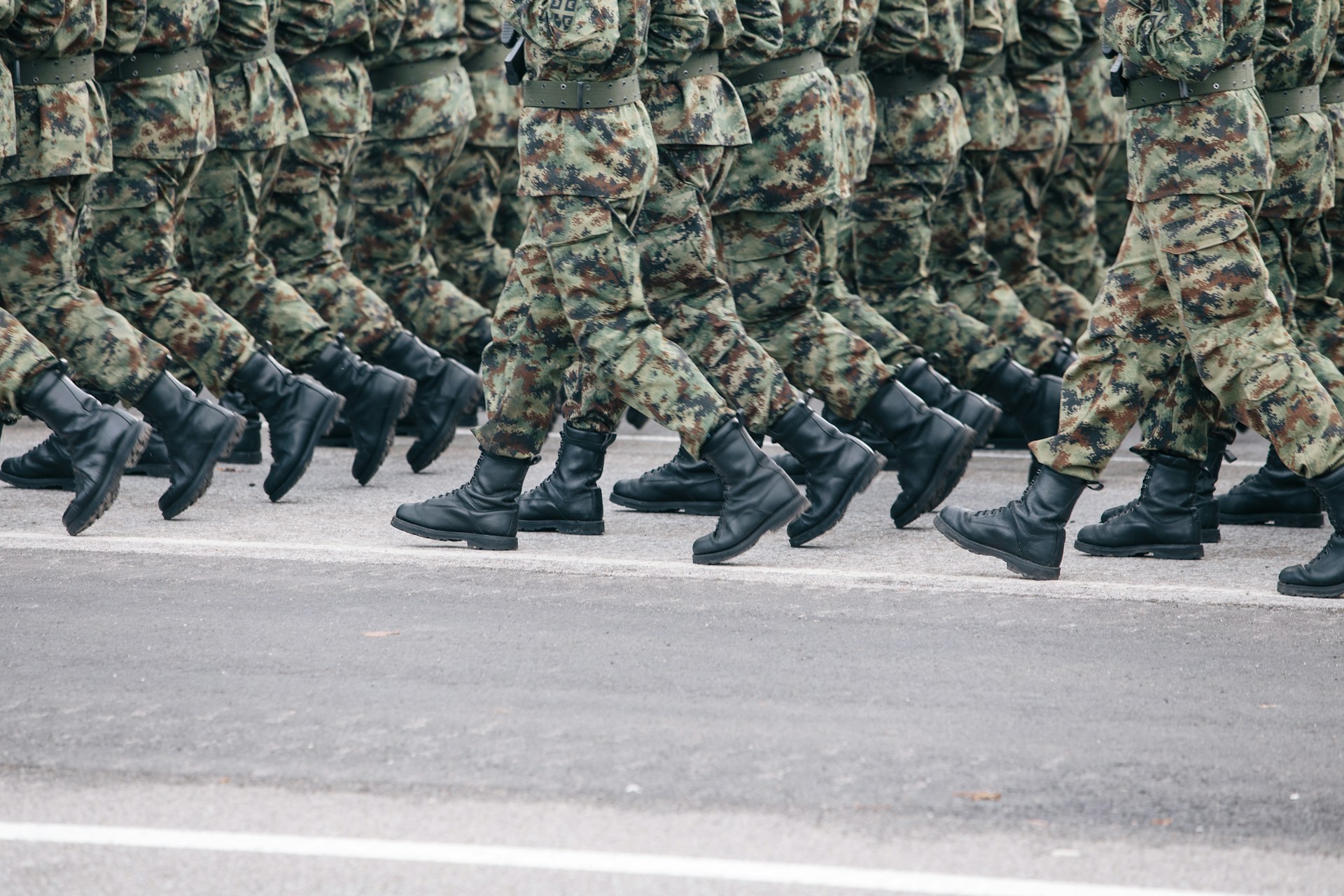 A Side-by-Side Look at Military vs. Civilian Earnings Since the ’60s